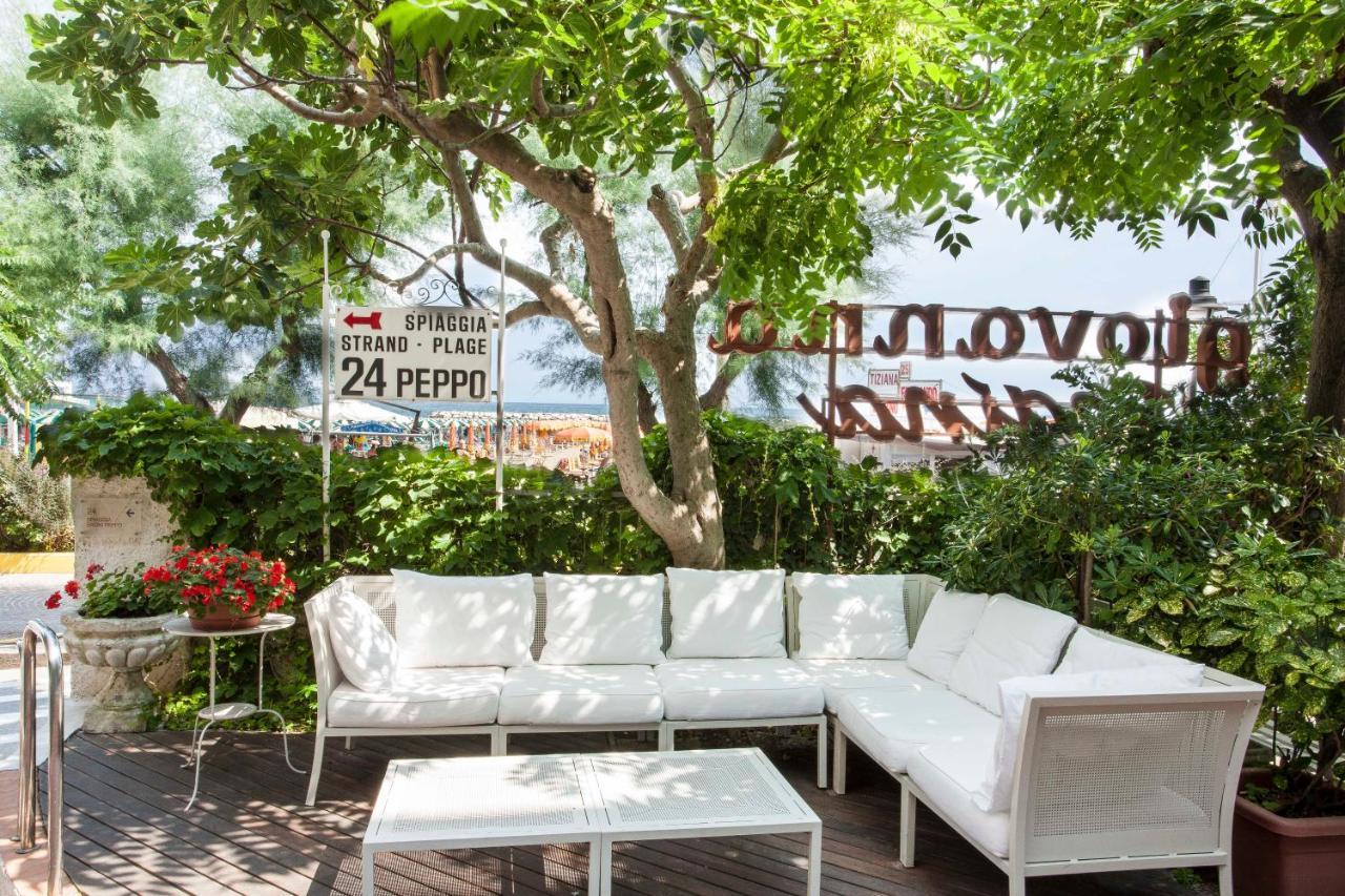 Giovanna Regina Hotel Gabicce Mare Exteriör bild