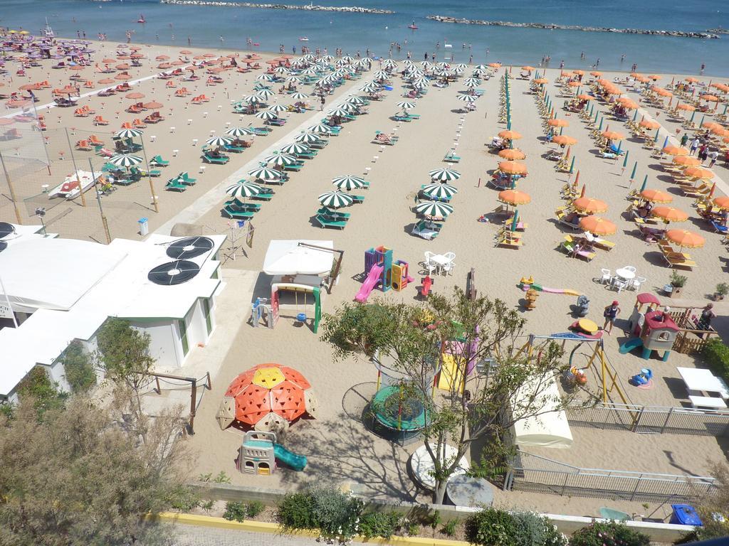 Giovanna Regina Hotel Gabicce Mare Exteriör bild